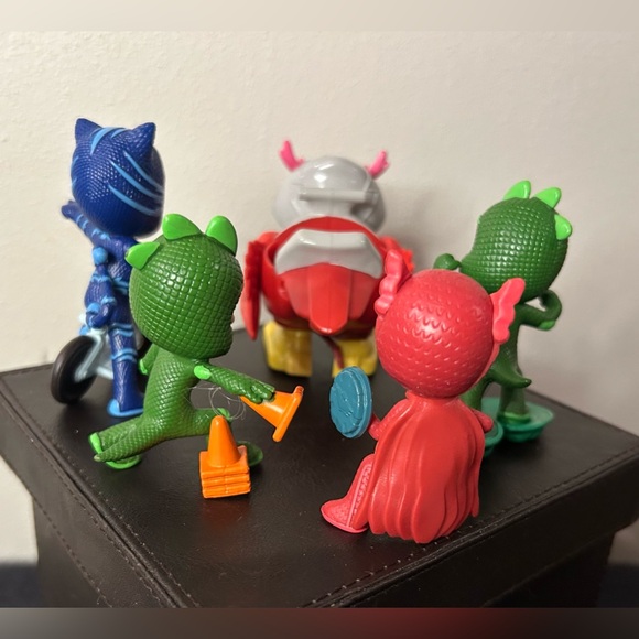 PJ Masks Collectible Figure Set of 4 Catboy Owlet Gekko Night Ninja Power Owlete - Picture 2 of 8
